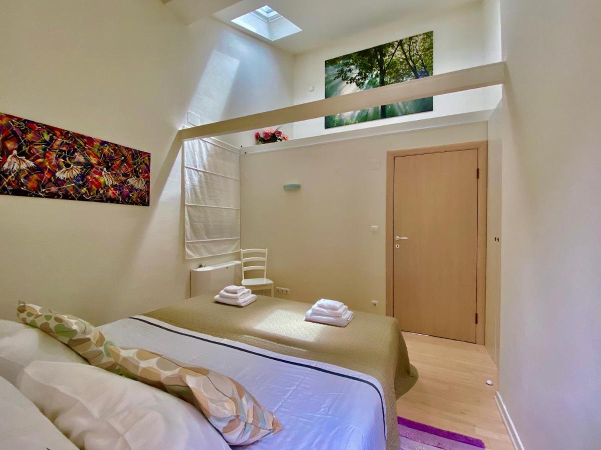Apartments Makado Rovinj Bagian luar foto