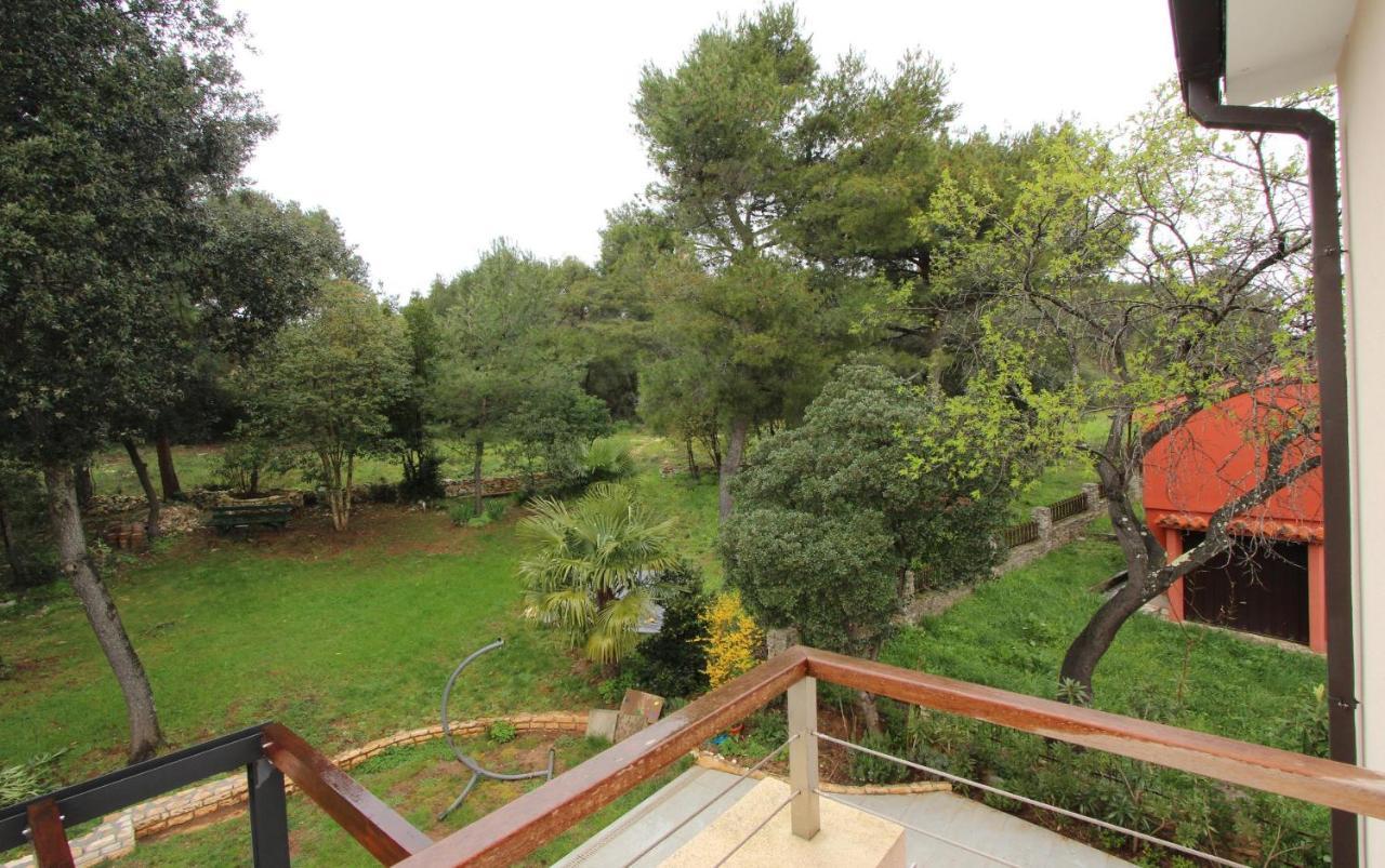 Apartments Makado Rovinj Bagian luar foto