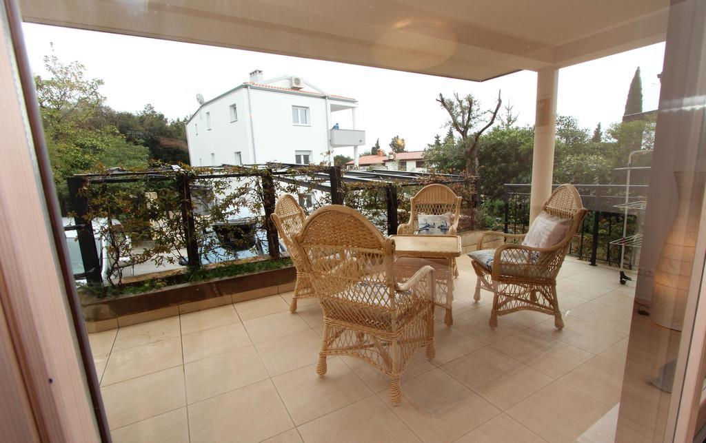 Apartments Makado Rovinj Bagian luar foto